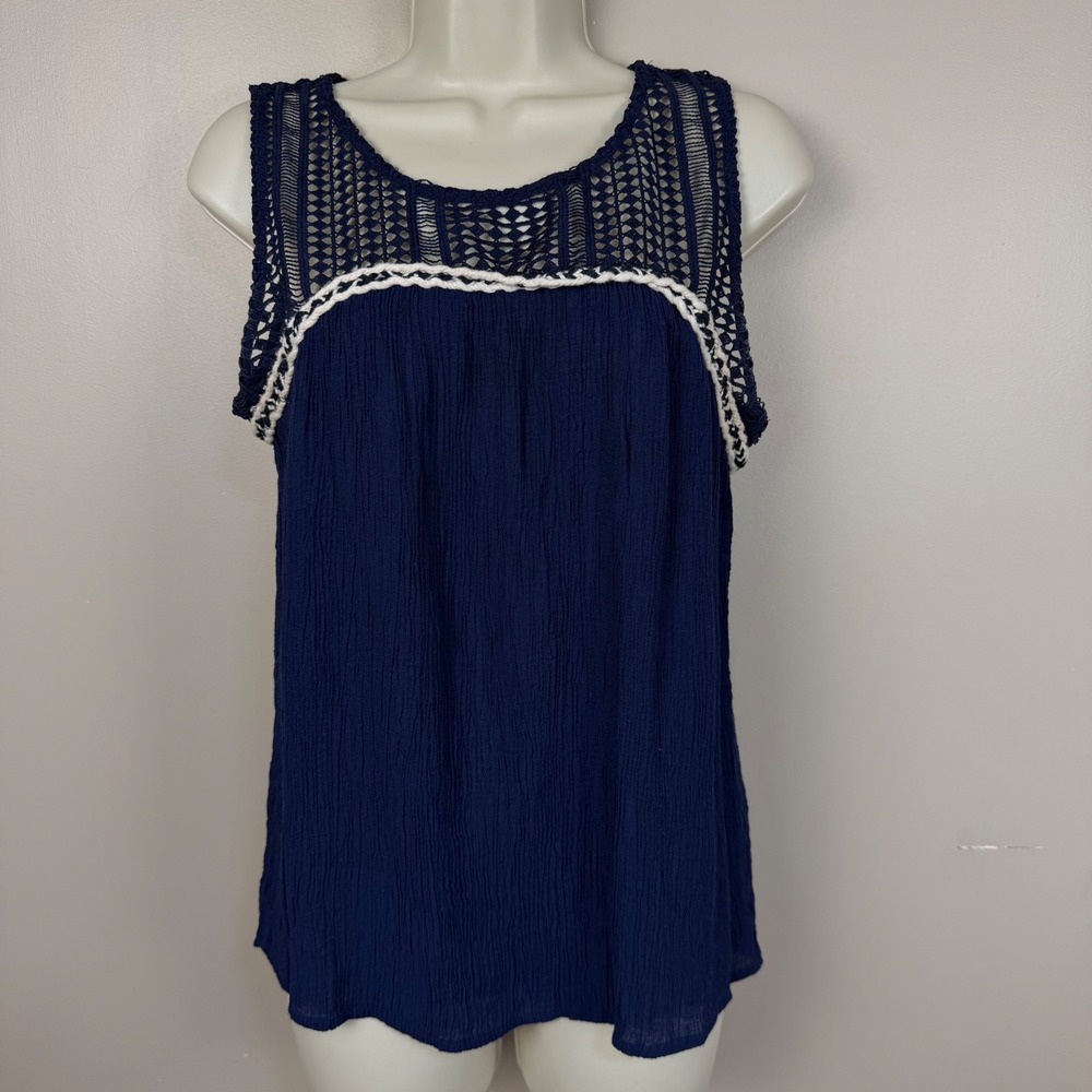 E&M Navy Blue Crochet Lace Yoke Sleeveless Gauze Top Women's Medium